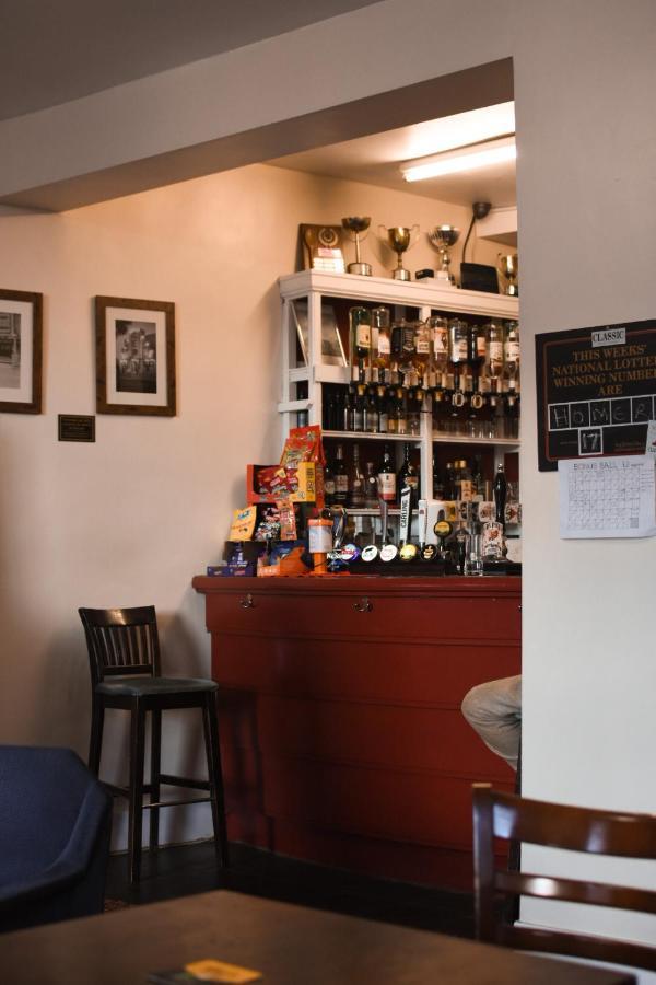 The Crown And Woolpack Hotel Long Sutton  Exterior photo